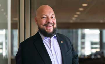 headshot of David Auer, Director of Marketing, SBAuer Funds
